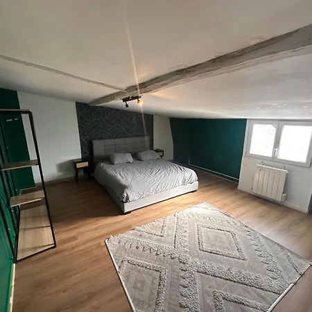 Apartment Capstay Cosy Centre 2 Babyfoot, Billard & Netflix Raismes