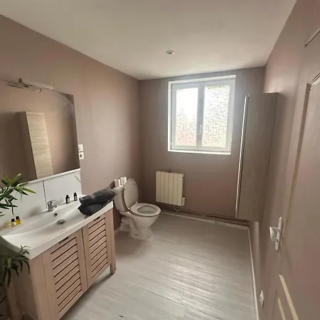 Apartment Capstay Cosy Centre 2 Babyfoot, Billard & Netflix Raismes